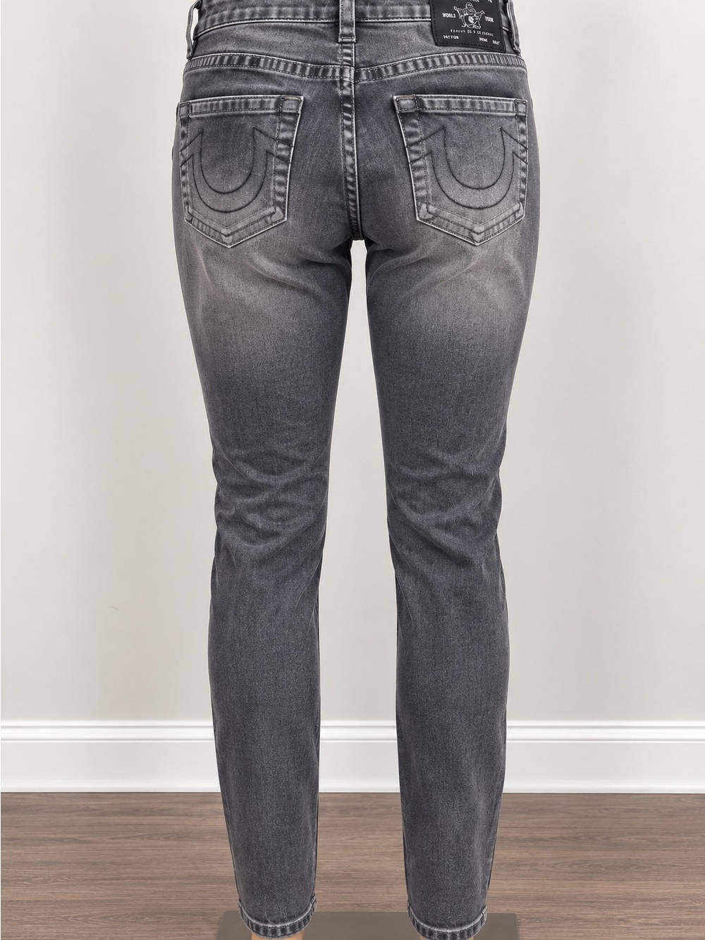 True Religion Stellah Women's Straight Leg Gray Washed Jeans
